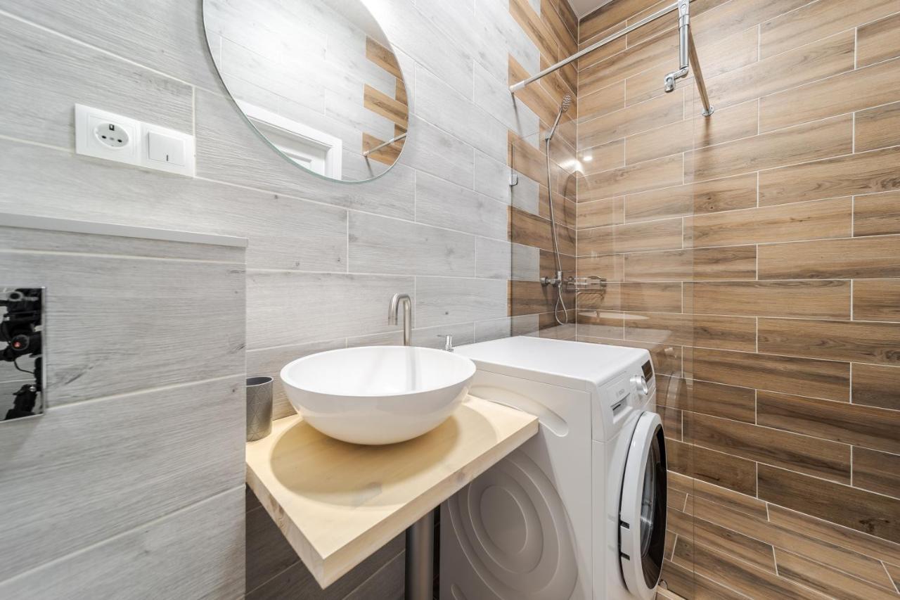 Inshiapartments On Popovycha Str 2 Львов Экстерьер фото